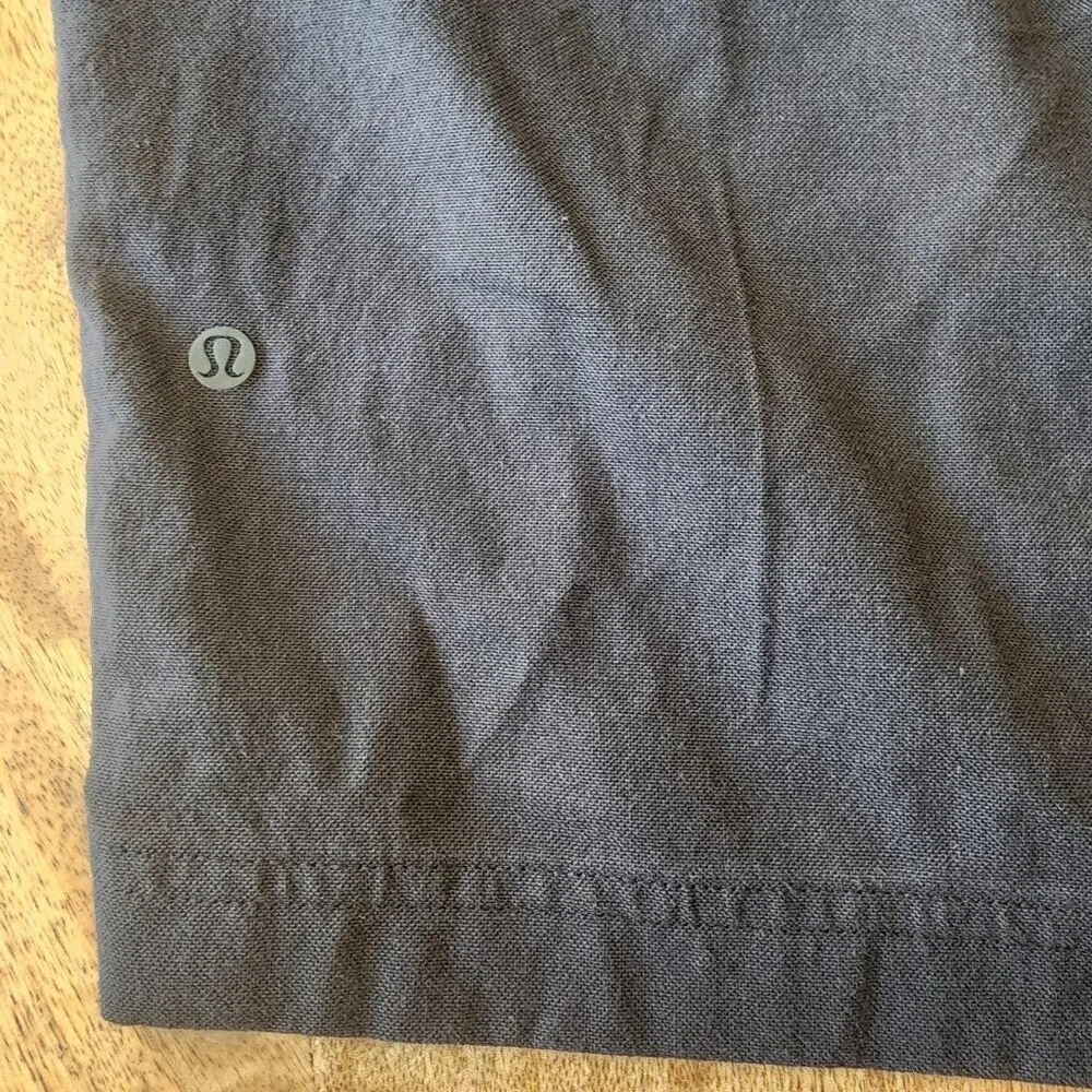 Lululemon Athletica Shorts Mens 36 Charcoal Chino Stretch Casual Golf Athletic